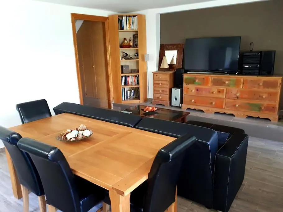 Beautiful Apartment In Costa Del Sol Benalmadena